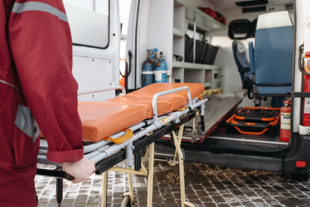 Reconversion professionnelle Ambulancier ou aidesoignant