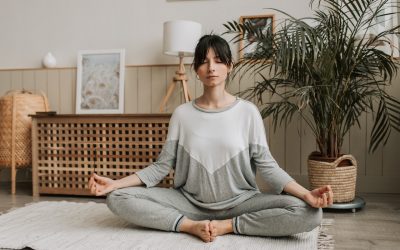 Exercice de yoga pour débutant – Posture et Respiration